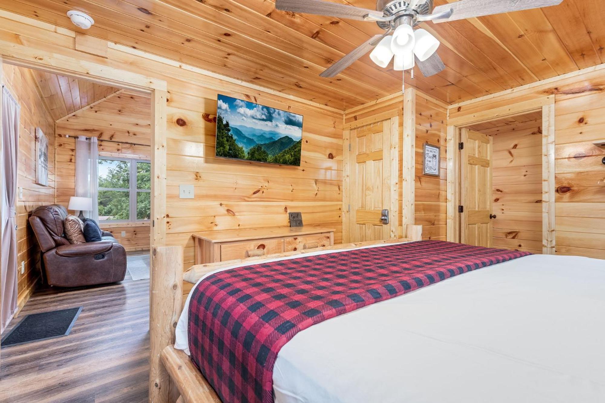 Fully Loaded Cabin In Heart Of Pigeon Forge Exterior foto